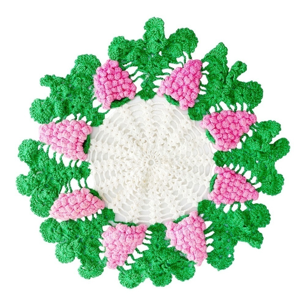 Vintage Kitschy hand crocheted doilies Wisteria grape hyacinth design Handmade​